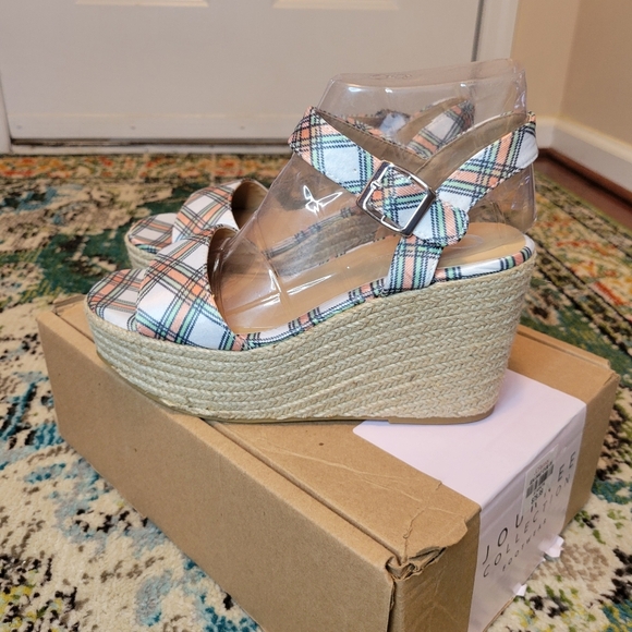 NIB Journee Collection Footwear Plaid Strappy Bohemian Open Toe Heels, Size  7.5 - Picture 3 of 9